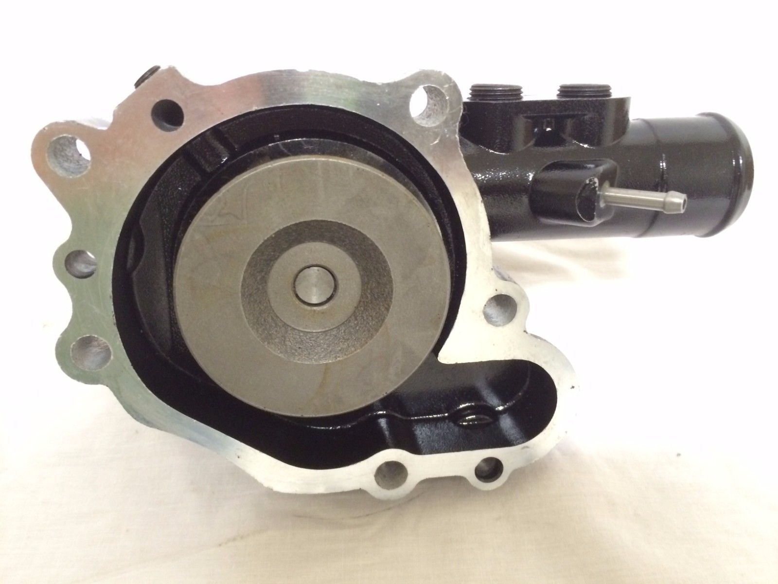 Komatsu 129900-42000 Water Pump