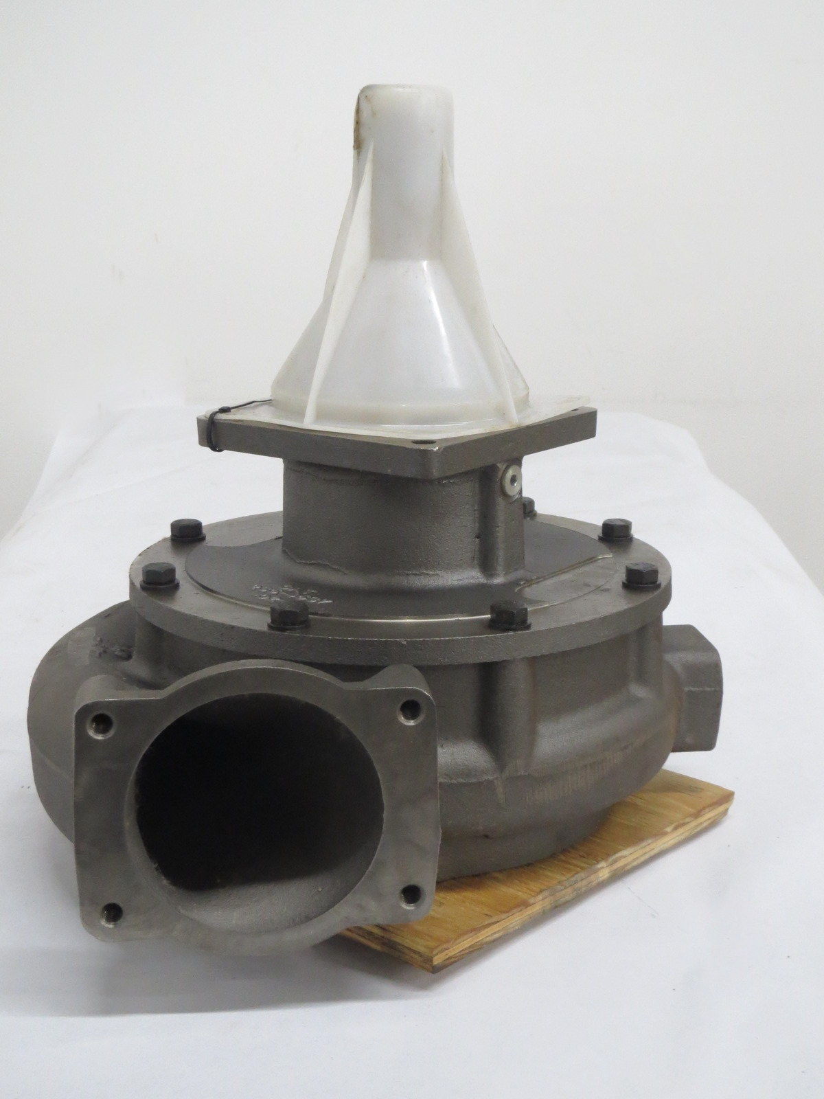 Caterpillar 235-4535 Water Pump