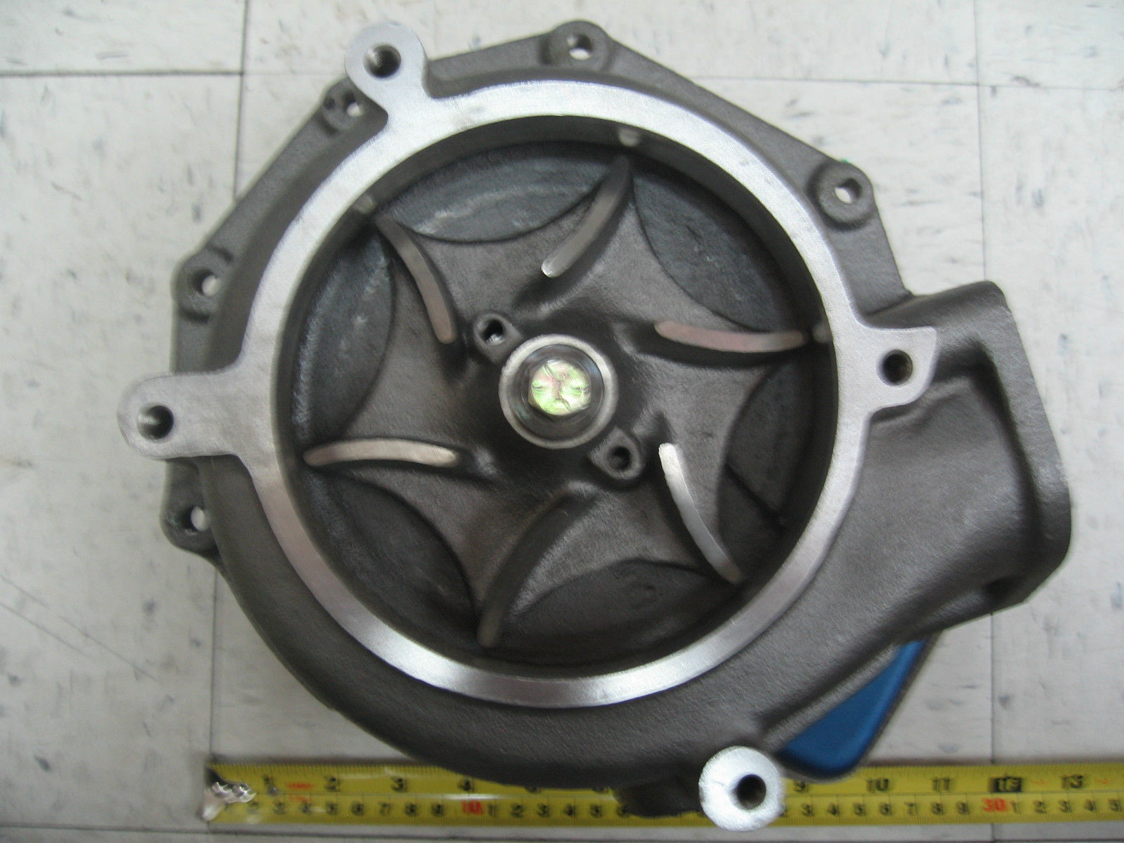 Caterpillar 352-0211 Water Pump