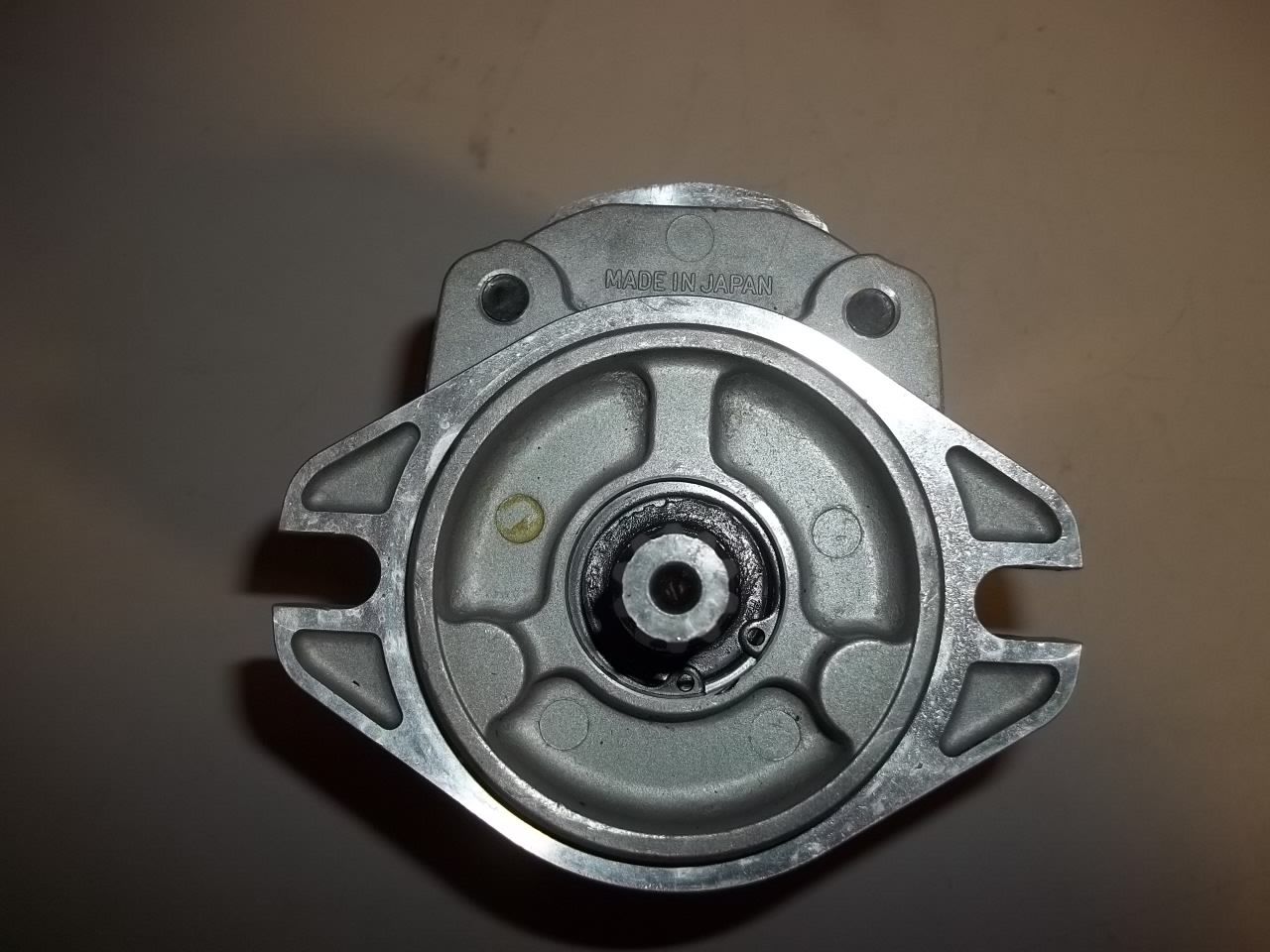 Komatsu 3EB-60-A2160 Hydraulic Pump