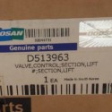 DOOSAN D513963 Hydraulic Valve, Lift