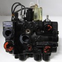 TOYOTA 67610-31381-71 Hydraulic Valve-3 Spool
