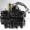 TOYOTA 67610-31381-71 Hydraulic Valve-3 Spool